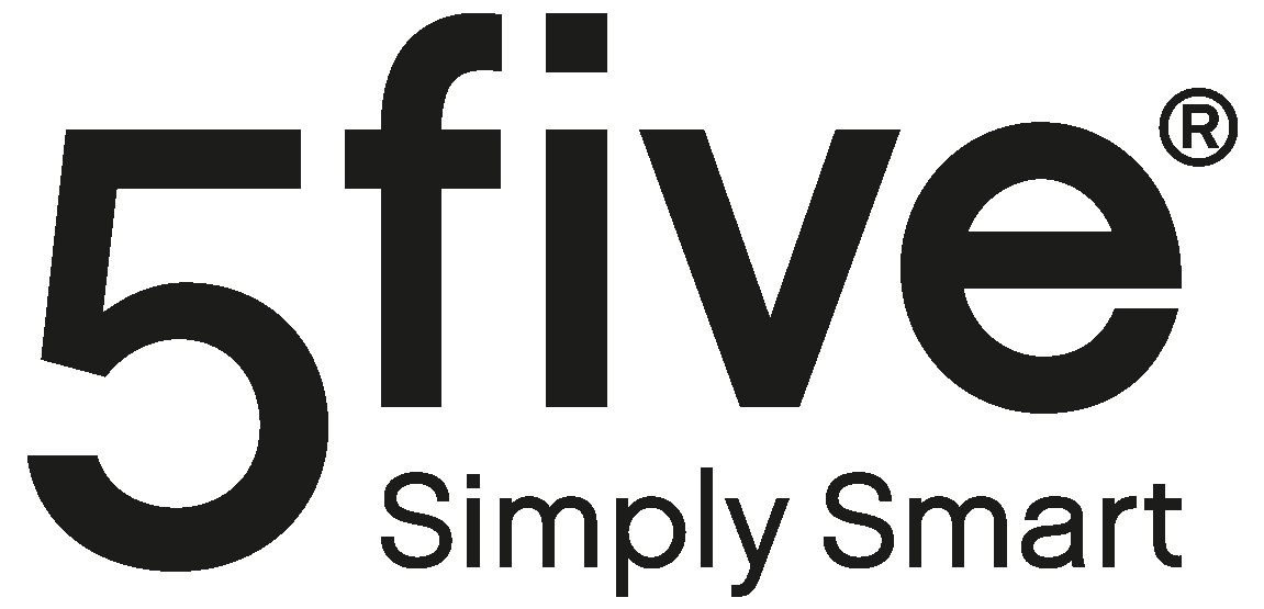 Logo officiel de 5five Simply Smart, partenaire de la Soussou Academy spécialisé dans les accessoires et solutions de nettoyage intelligentes.